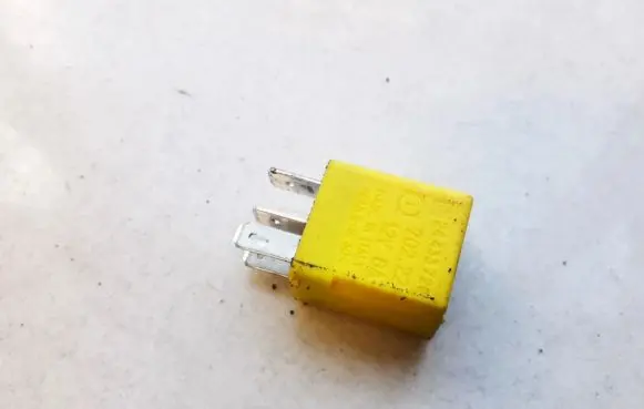 Opel Zafira A Other relay 24433728
