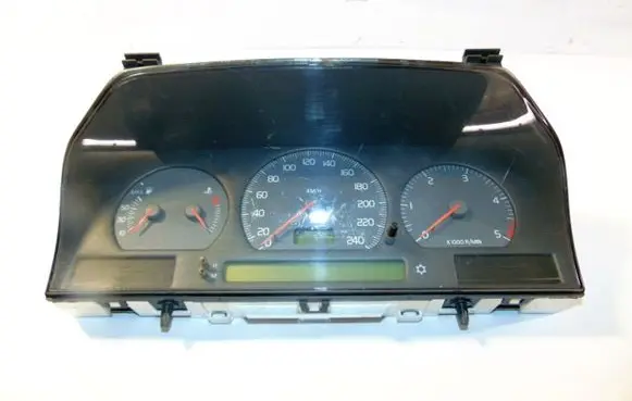 Volvo S70 V70 V70 XC Speedometer (instrument cluster) 9472523 9168144 9451530