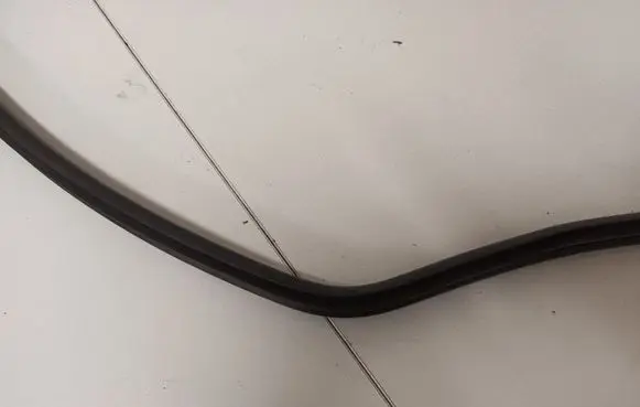 BMW 3 F30 F35 F31 Rear door rubber seal (on body) 7258336