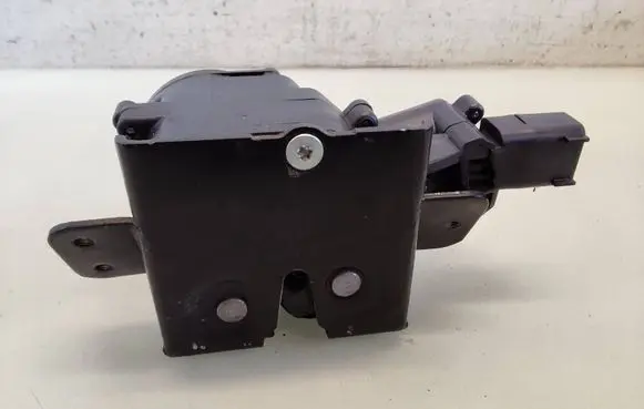 Opel Insignia A Tailgate/trunk/boot lock/catch/latch 13509467
