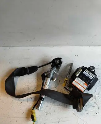 Honda CR-V Front seatbelt 080X090RH 908200000A