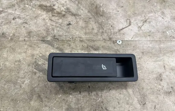 Volkswagen Tiguan Seat back rest control lever/handle 5NA885671F