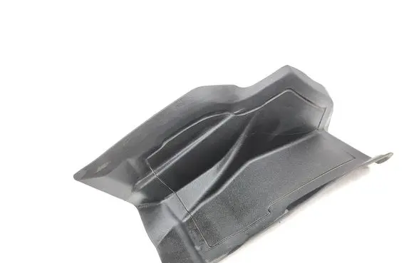 Alfa Romeo Stelvio Rear/tail light trim molding 156117190 D473