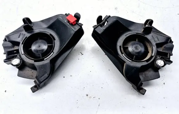 Volvo XC70 Parcel shelf speaker 8633993 8633992