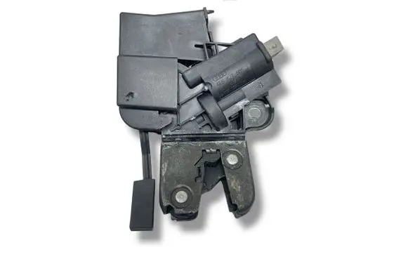 Volkswagen Eos Tailgate/trunk/boot lock/catch/latch 4F5827505C