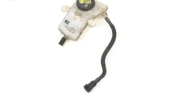 Brake fluid reservoir