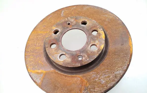 Opel Corsa E Front brake disc