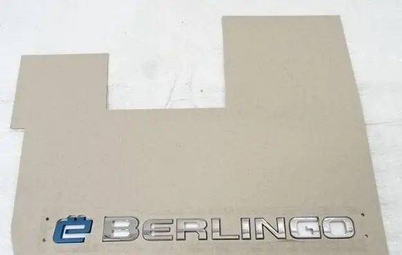 Citroen Berlingo Rear door emblem/model letters 98436599DX