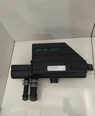 Honda CR-V Air filter box L15BY