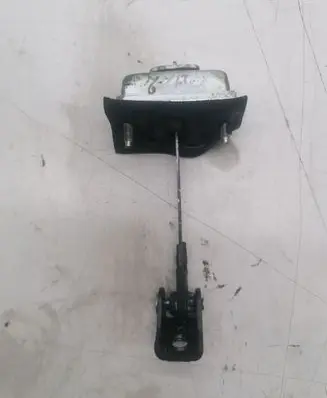 Ford Focus Front door check strap stopper