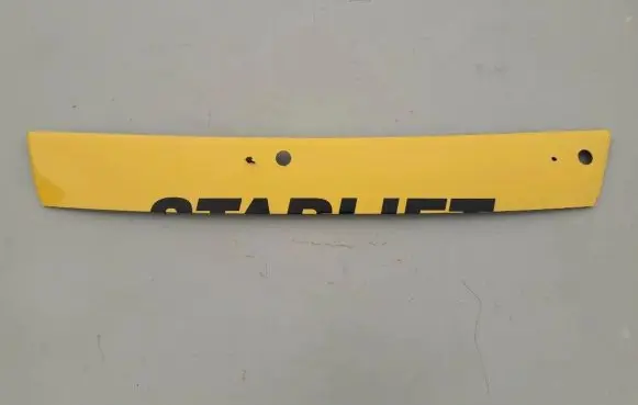 Nissan Cab Star Wiper trim 61870-MB410