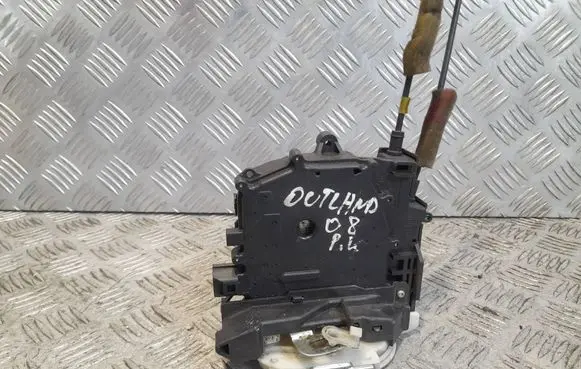 Mitsubishi Outlander Front door lock 07604