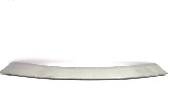 Front bumper lip