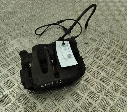 Mercedes-Benz Sprinter W906 Front brake caliper A0044205683