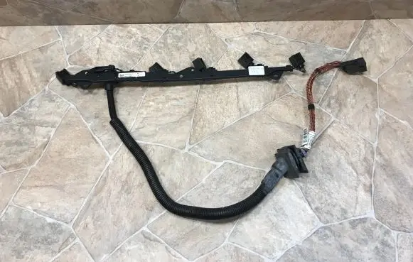 BMW 3 E90 E91 Fuel injector wires 756070703