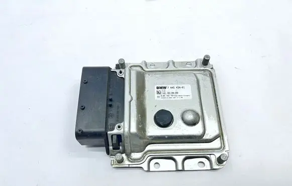 BMW X5 F15 Adblue control unit 7445434