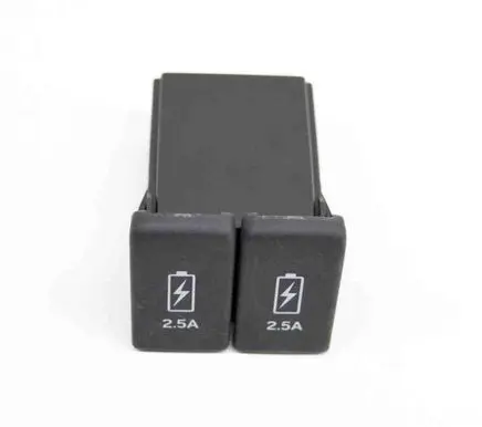 Honda CR-V USB socket connector 39090TLAA01 M68558