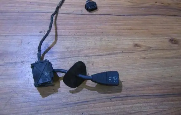 BMW 3 E36 Wiper control stalk 012005 pa66mf
