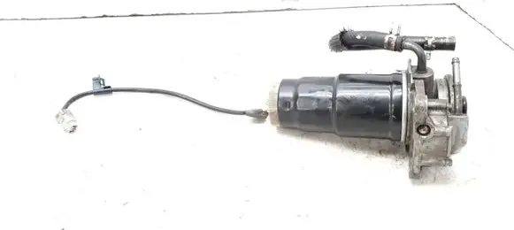 Toyota Avensis T250 Fuel filter 97082821