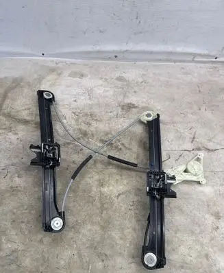Audi A3 S3 8V Front window lifting mechanism without motor 8V4837462 A002244649