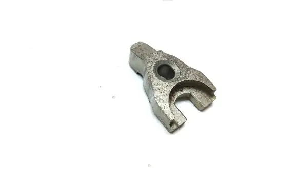 BMW 5 F10 F11 Fuel Injector clamp holder