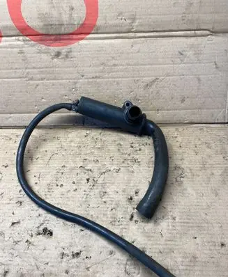 BMW 5 E34 Oil breather separator 1285638 TB927 1B927