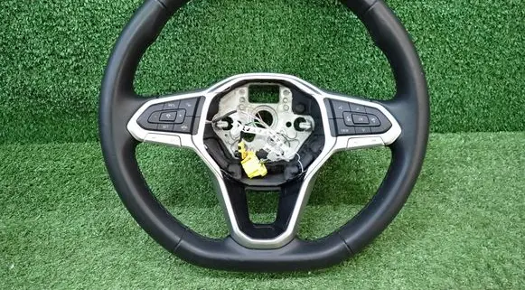 Volkswagen T-Roc Steering wheel