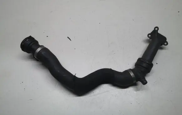 BMW X5 F15 Engine coolant pipe/hose 8514218 143962