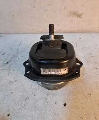BMW X6 M Engine mount bracket 160042