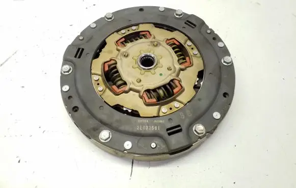 Toyota Prius+ (ZVW40) Flywheel 2L032561