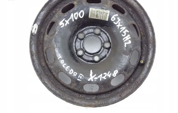 Seat Toledo II (1M) R15 steel rim 