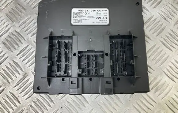 Skoda Octavia Mk3 (5E) Comfort/convenience module 5Q0937086AA