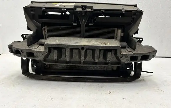 Volkswagen Touran II Radiator support slam panel 