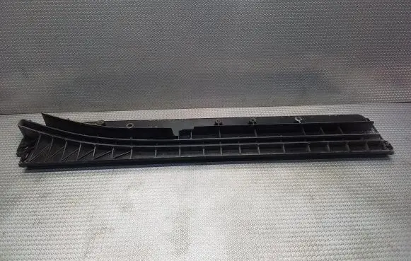 Volkswagen Crafter Front sill trim cover 9066860710