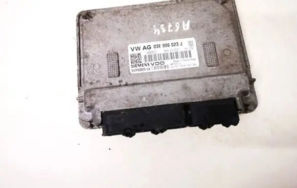 Skoda Roomster (5J) Engine control unit/module 03e906023j 5wp4080404