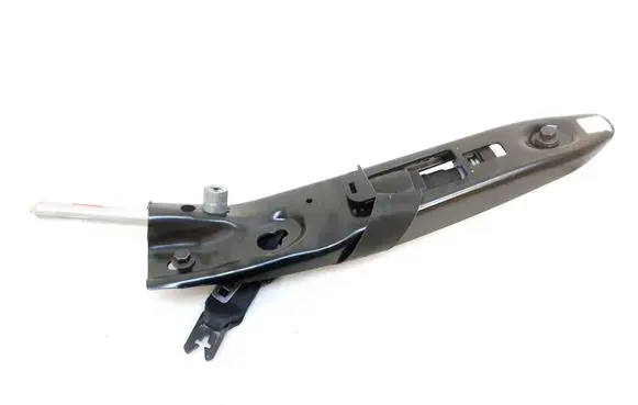 Volvo XC90 Front seatbelt 8093