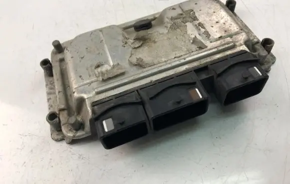Peugeot 307 Engine control unit/module ECU 9643218980 0261207477