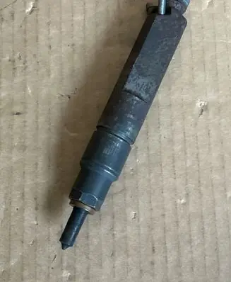 Ford Galaxy Fuel injector 028130201G