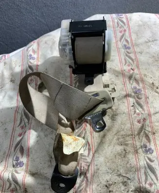 Hyundai Sonata Rear seatbelt 35666FKA5