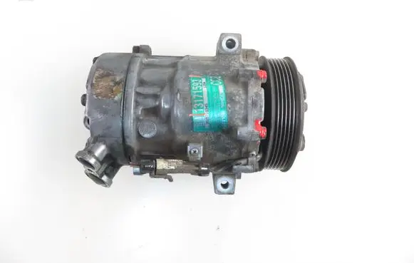 Opel Signum Air conditioning (A/C) compressor (pump) 13171593