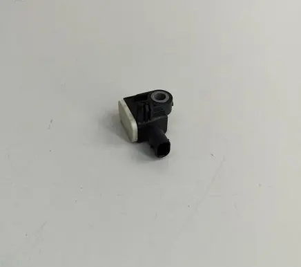Porsche Cayenne (9Y0 9Y3) Airbag deployment crash/impact sensor 971907651
