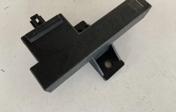 Audi Q5 SQ5 Keyless (KESSY) go control unit/module 8K0907247