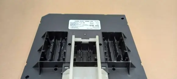 Skoda Octavia Mk3 (5E) Door central lock control unit/module 5Q0937086AE D090016 F005V01665