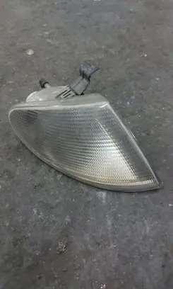 Ford Galaxy Front indicator light 131511307