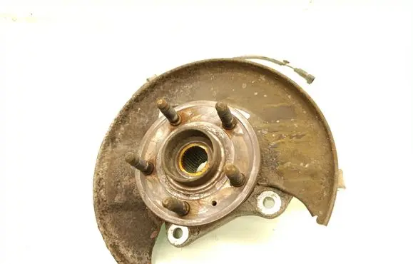 Front wheel hub