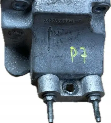 Dodge Charger Engine mount bracket 04726022AB