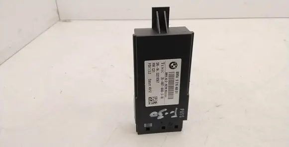 BMW 3 F30 F35 F31 Seat heating relay 9216468 02018567 2840078406300