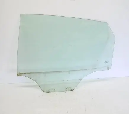 Seat Ibiza IV (6J,6P) Rear door window glass E943R000015