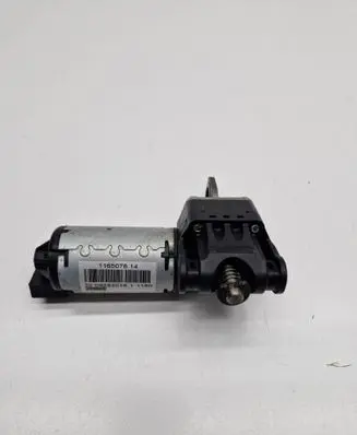 BMW X1 F48 F49 Seat adjustment motor 1165078 09282016