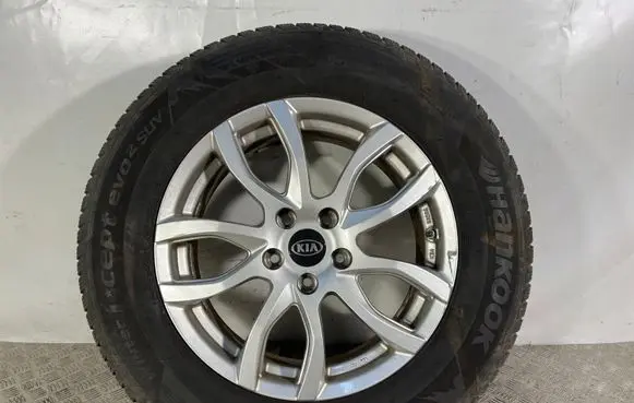 KIA Sorento R17 alloy rim 